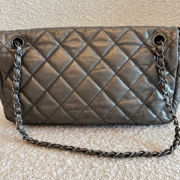 Authentic Chanel Grey CC Chain Me Timeless Flap Lambskin Leather Shoulder Bag - Picture 4 of 13